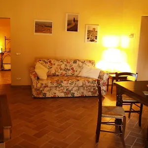 agriturismo-la-roverella.it-tuscanyhotel.com/